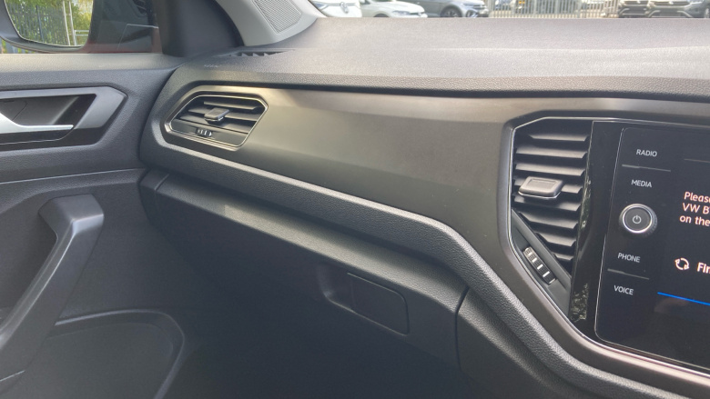 Volkswagen T-Roc 1.5 TSI EVO Design 5dr Petrol Hatchback